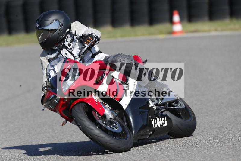 /Archiv-2025/49 26.08.2025 Cornu Master School ADR/blau-bleu/41